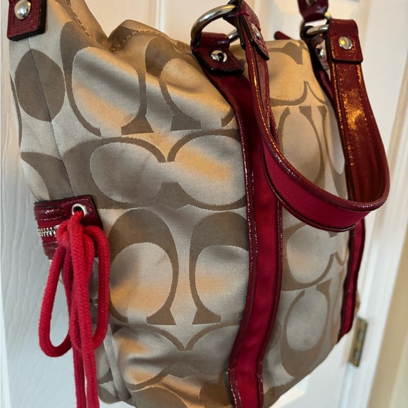 Coach Poppy 2012 Daisy Signature C F20101 Tan & Red Satchel/Crossbody BNOT - Picture 5 of 15